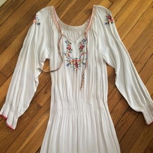 Vintage Betsey Johnson white rayon peasant dress